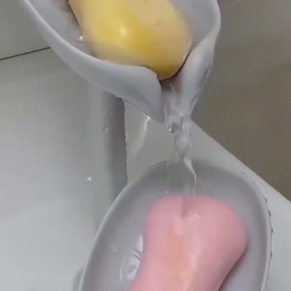 Leaf-Shape Self-Draining Soap Dish Holder